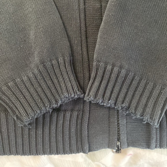 Dockers knit zip up sweater XL damage at cuff - Picture 7 of 8
